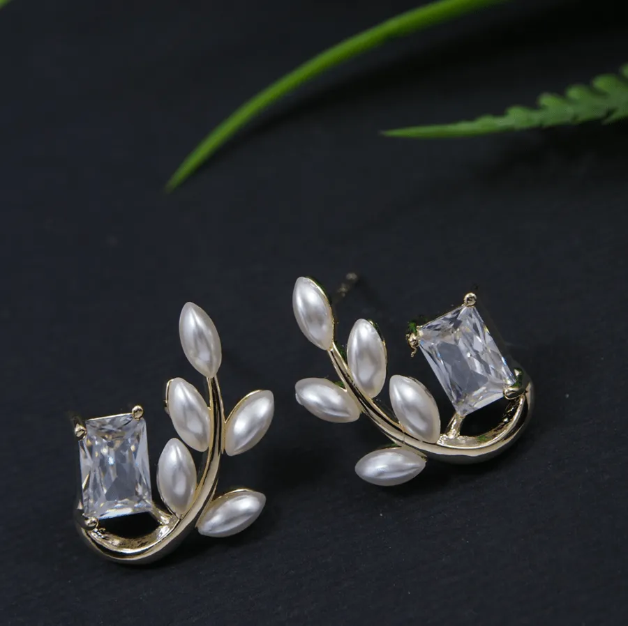 Korean Gold/Rosegold/Silver Plated Leaves Shaped Stud Earring