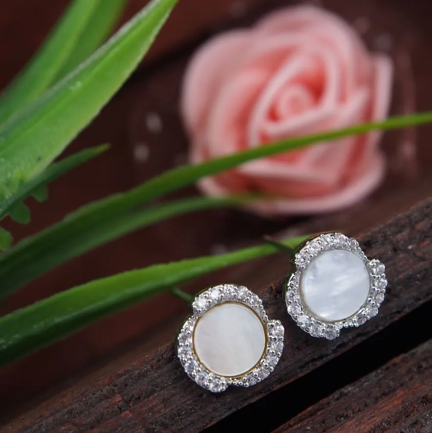 Korean Gold/Rosegold/Silver Plated Mother of Pearl Stud Earring