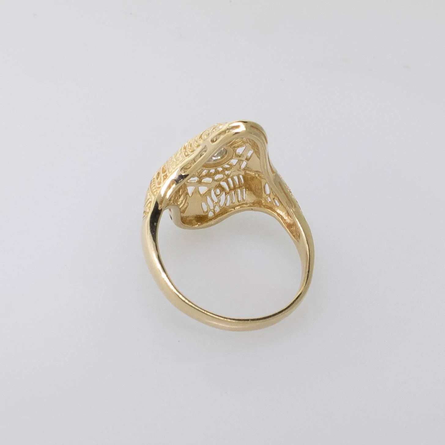 Pre-Owned 14K Two-Tone Antique Reproduction Ring .15CT Diamond Size 7.75
