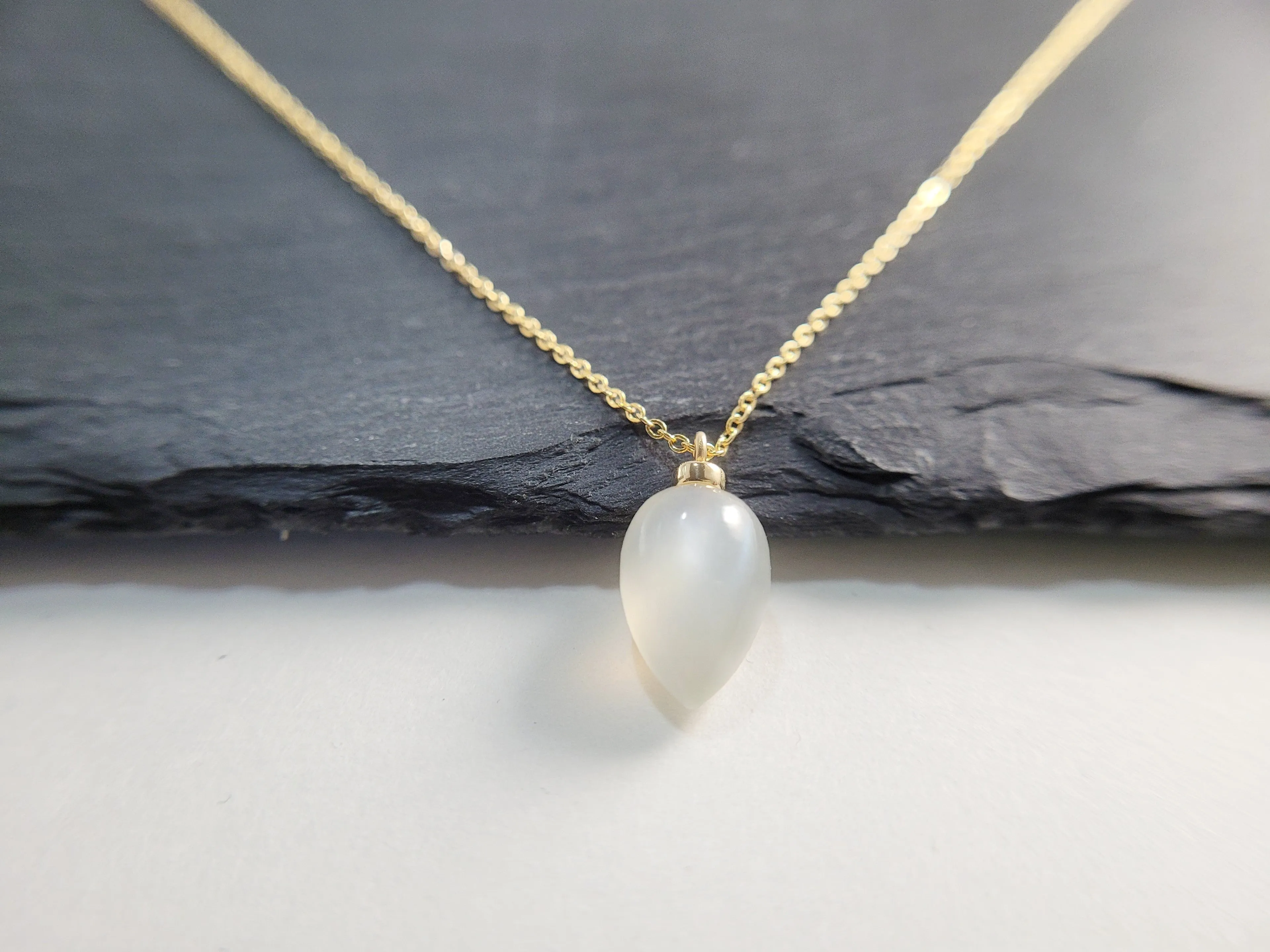 White Moonstone Pendant Necklace